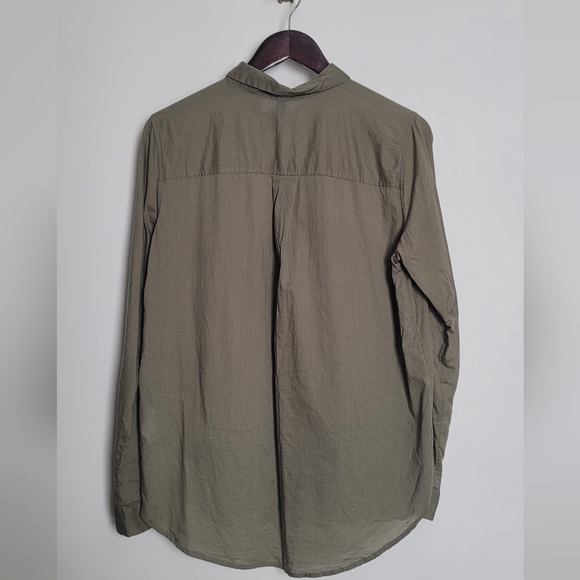 A green forest blouse by Divided - Picture 2 of 10